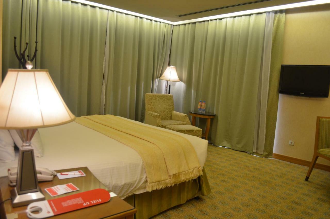 Eastyard Khobar Hotel - Formerly Ramada By Wyndham Khobar Exterior foto